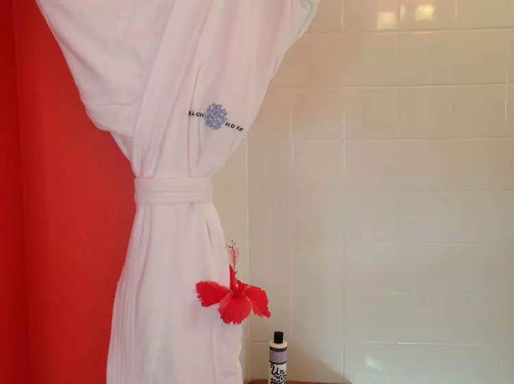 هتل Beach House  All Inclusive Adults Only