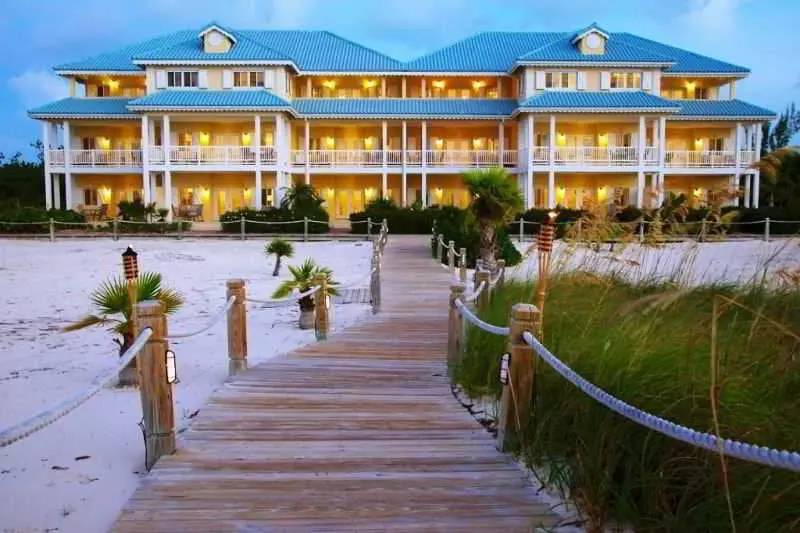 هتل Beach House  All Inclusive Adults Only