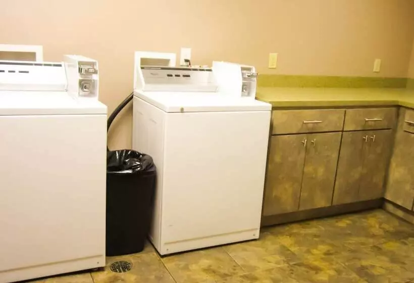 Hotelli Bell S Extended Stay And Suites