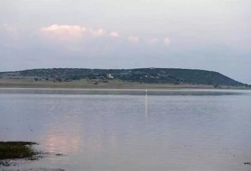 호텔 Black Mountain Leisure & Conference