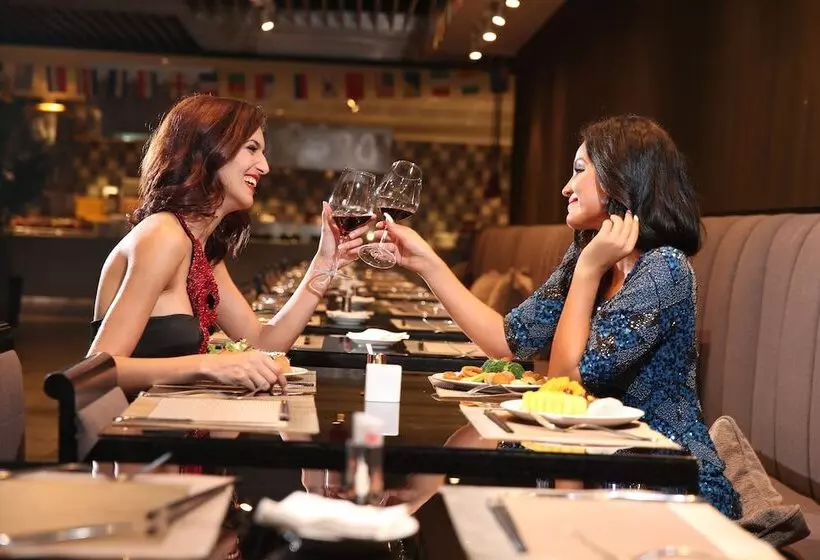 בית מלון כפרי Four Points By Sheraton Qingdao, West Coast