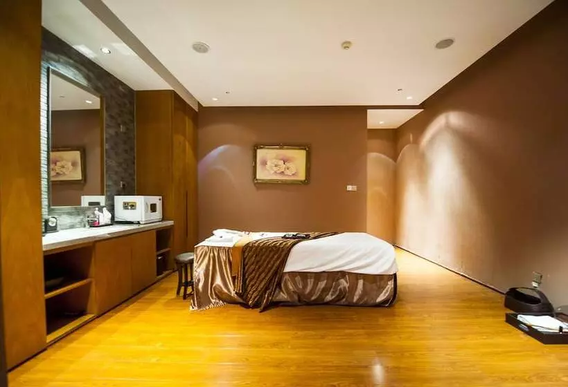 בית מלון כפרי Four Points By Sheraton Qingdao, West Coast