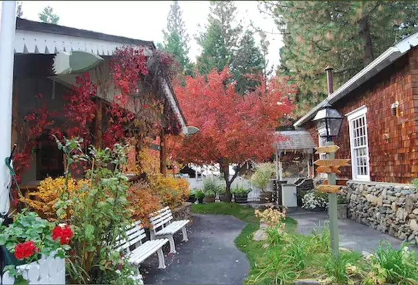ホテル Narrow Gauge Inn
