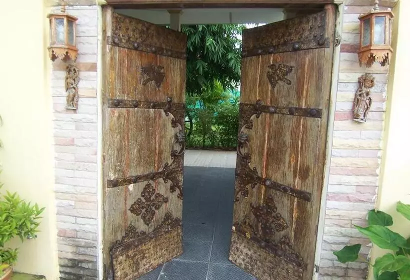 酒店 Phuket Airport Overnight