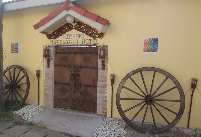 酒店 Phuket Airport Overnight