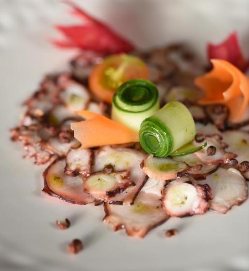 Отель Constance Sakoa Boutik