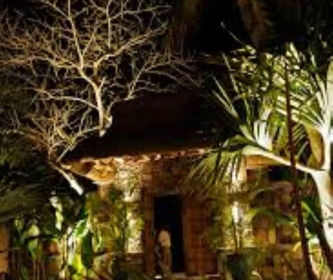 Отель Constance Sakoa Boutik