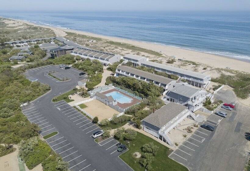 فندق Sea Crest Resort