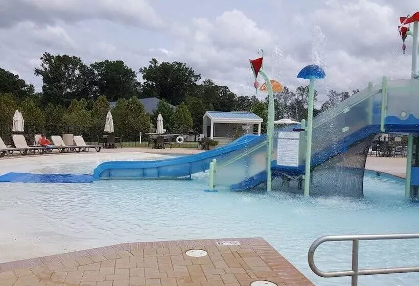 Hotelli The Colonies At Williamsburg