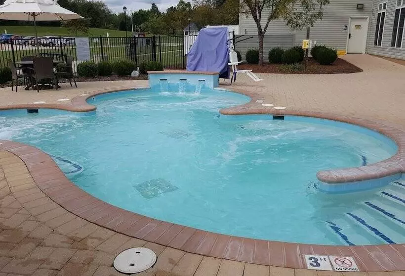 Hotelli The Colonies At Williamsburg