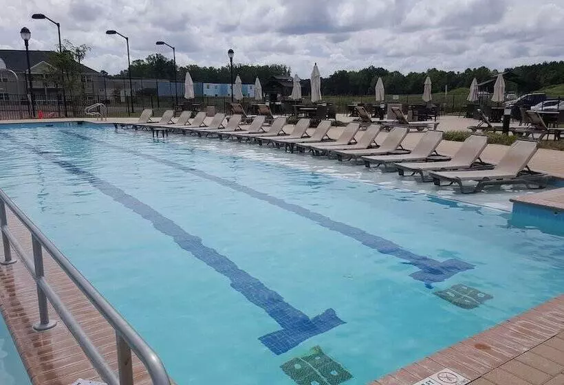 Hotelli The Colonies At Williamsburg