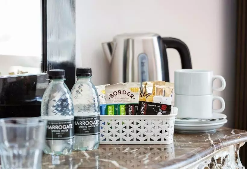 فندق The Craven Heifer Addingham