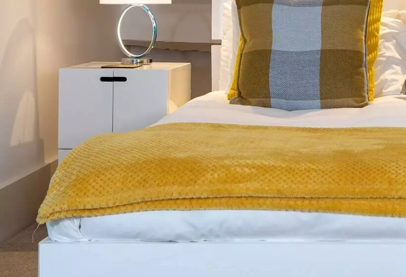 فندق The Craven Heifer Addingham