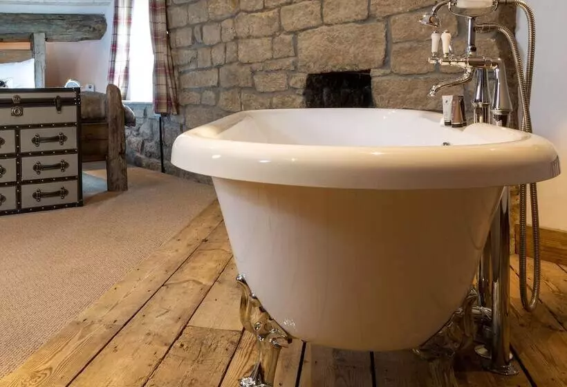 فندق The Craven Heifer Addingham