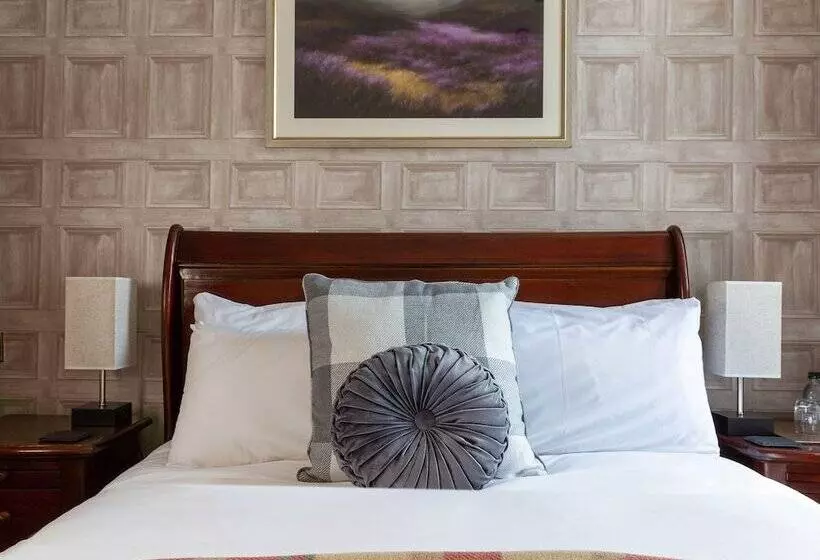 فندق The Craven Heifer Addingham