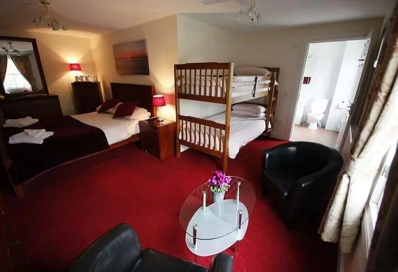 ホテル Elphinstone