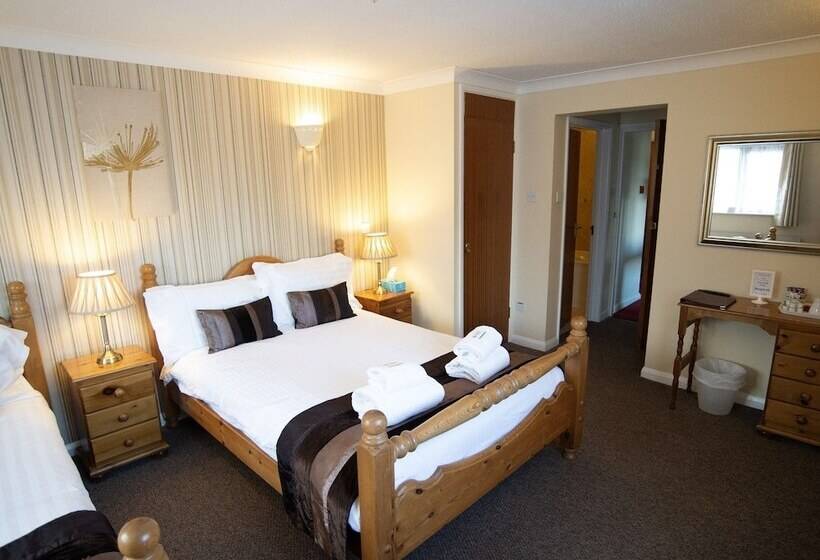 فندق The Heath Inn