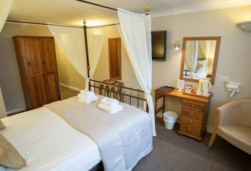 فندق The Heath Inn