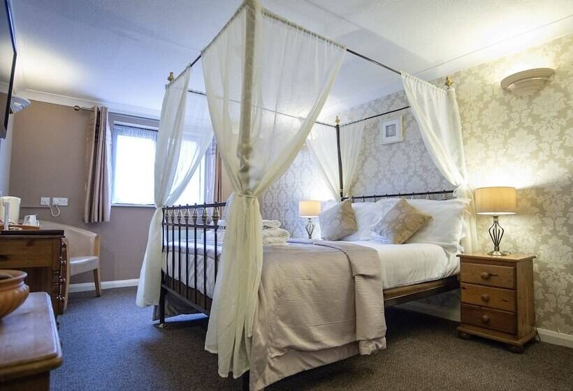 فندق The Heath Inn