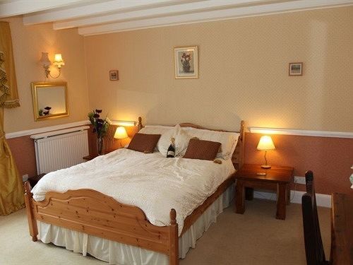 بنسيون Burnley House