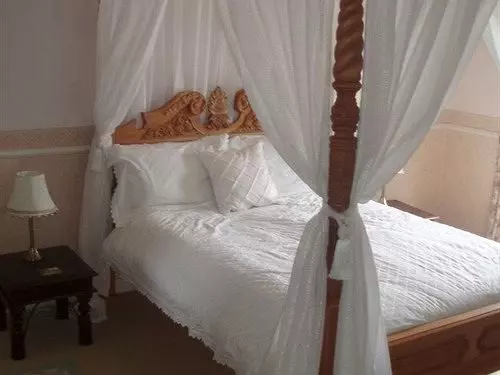 Pensió Burnley House