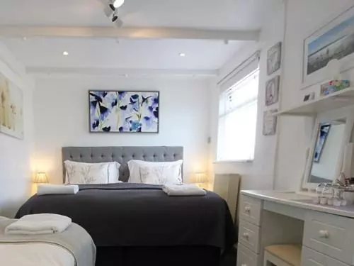 ペンション Henley Boutique Lodges