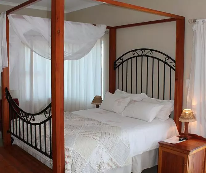 پانسیون Vogelstrand Guesthouse