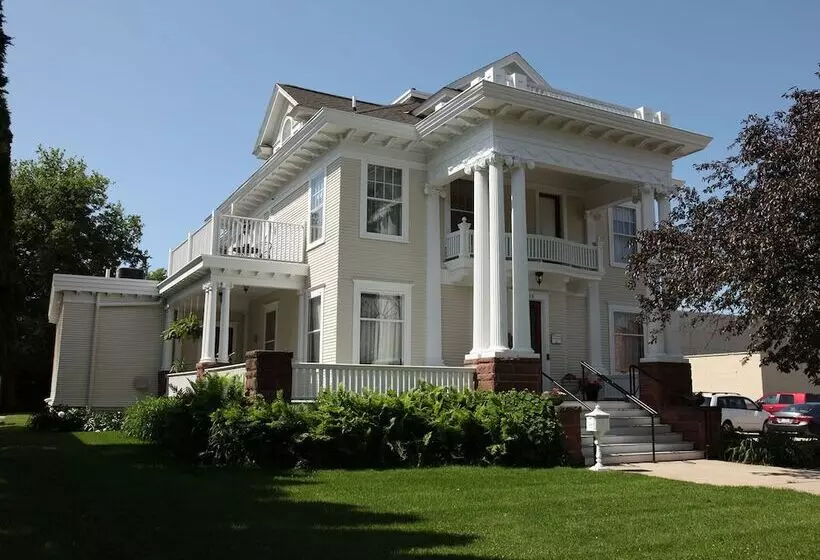 The Decker House Bed & Breakfast