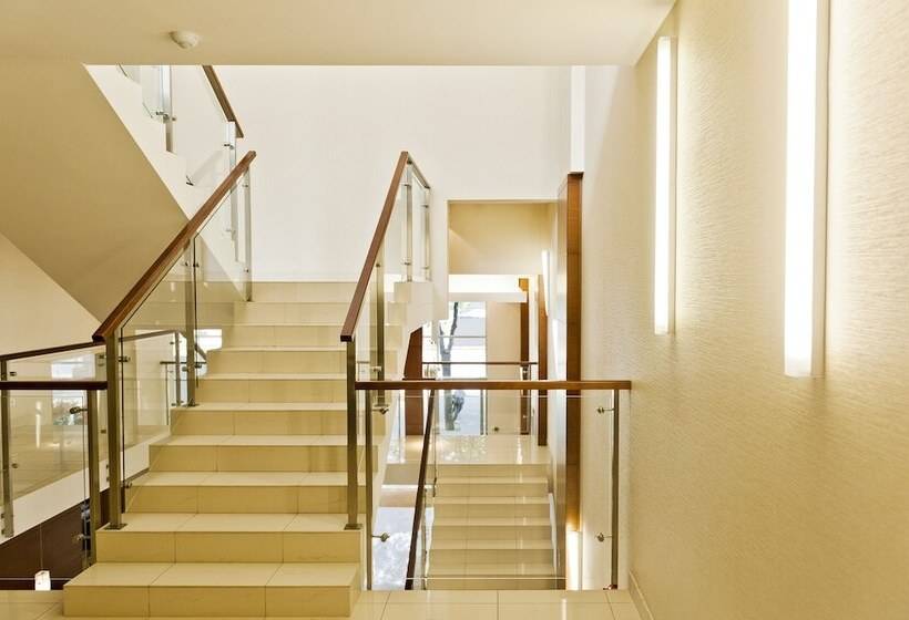 Triton Park Apartments