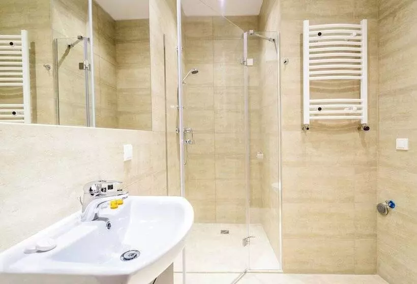 Triton Park Apartments