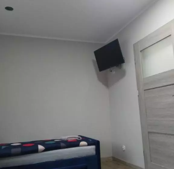 ユースホステル Czerwony Szafir Grodzisk