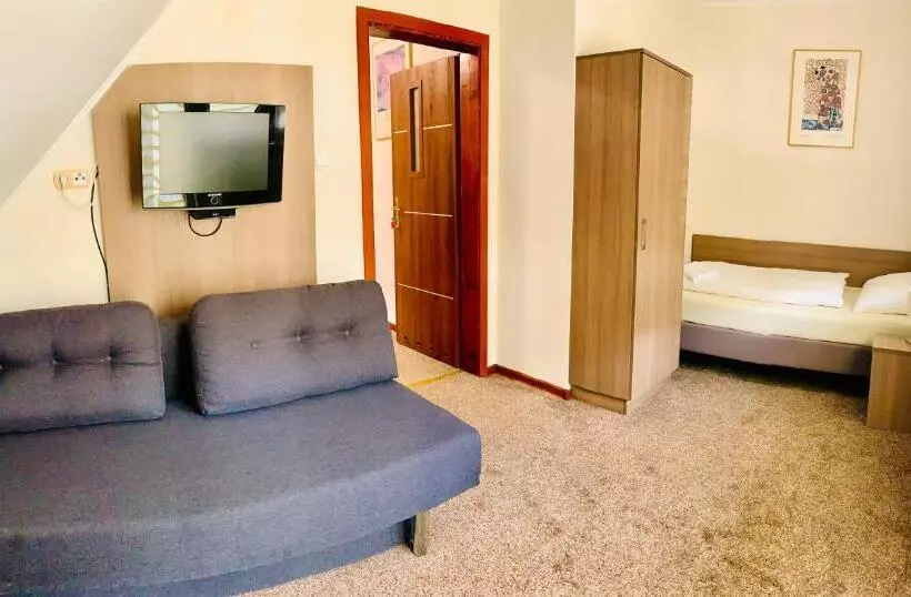 Retkeilymaja Gościniec Skwierzyna