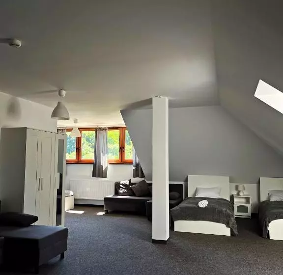 Retkeilymaja Gospoda Magurska