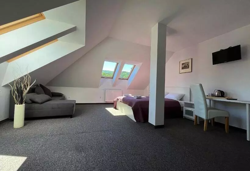 Retkeilymaja Gospoda Magurska