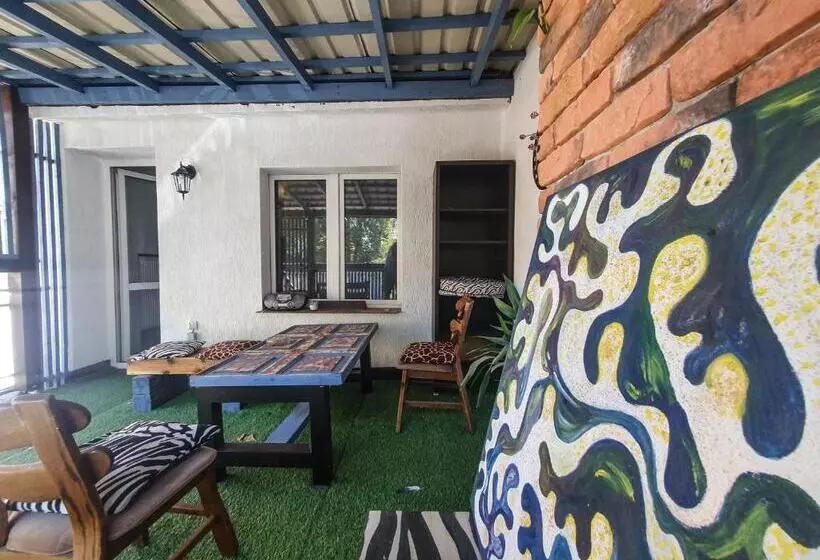 Retkeilymaja Mazurska 8a