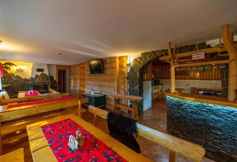 Aamiaismajoitus (B&B) Apartamenty I Pokoje W Willi Na Ubocy