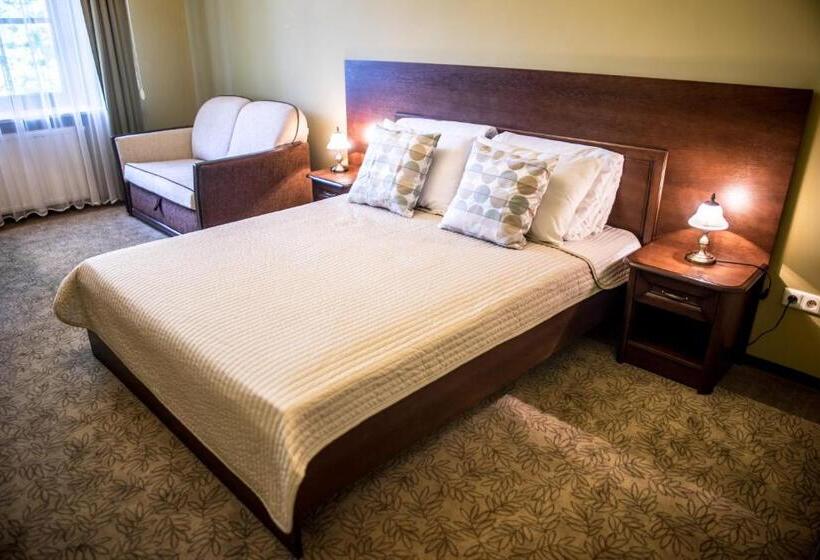 مبيت وإفطار Dworek Korytków