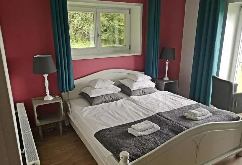 ベッドアンドブレックファースト Orańska