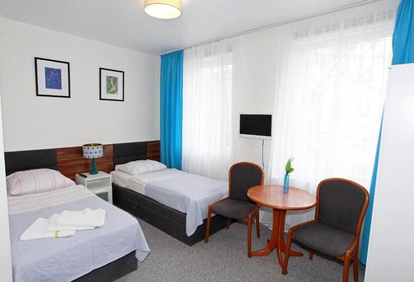 민박 Willa Park Międzyzdroje