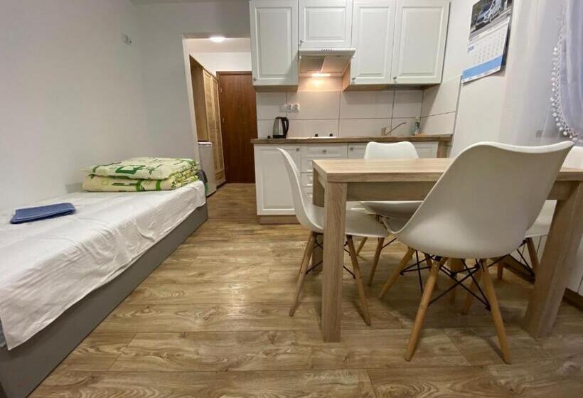 ベッドアンドブレックファースト Zajazd Tadeo