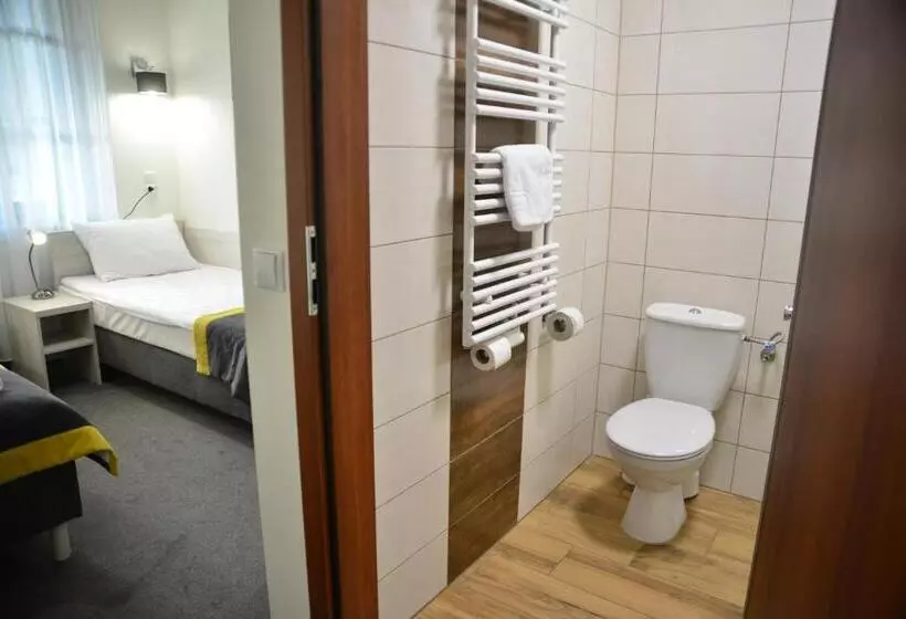 Centrum Restauracyjno Hotelowe Florres