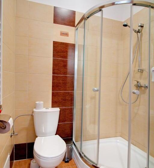 Centrum Restauracyjno Hotelowe Florres