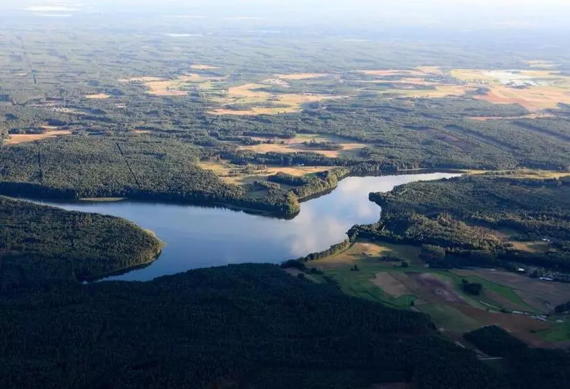 Hotelli Agroturystyka Pod Pstrągiem