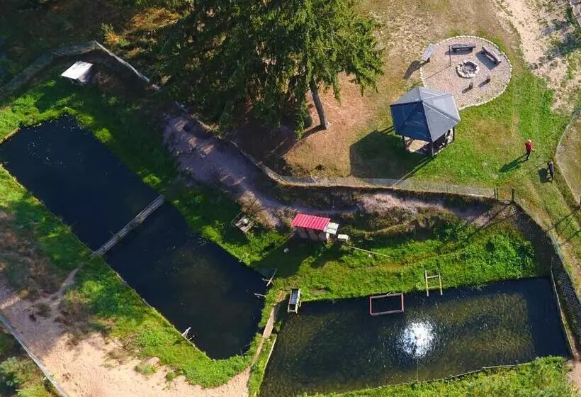 Hotelli Agroturystyka Pod Pstrągiem
