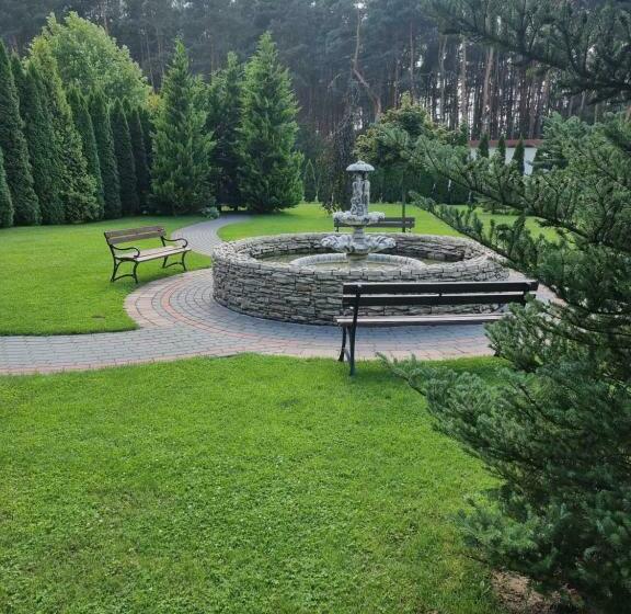 בית מלון כפרי Dworek Za Lasem