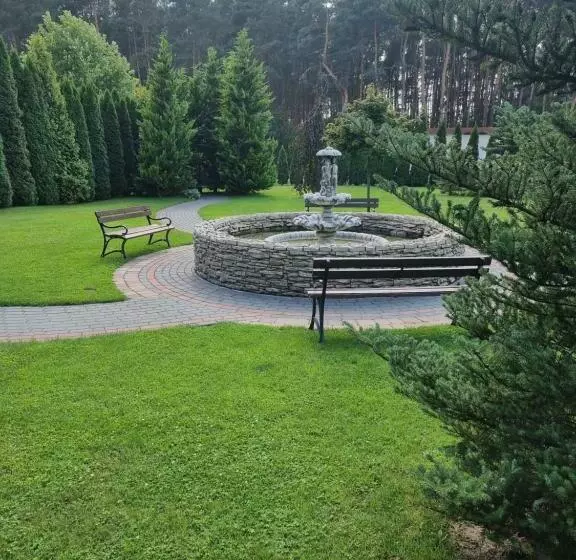 ホテル Dworek Za Lasem