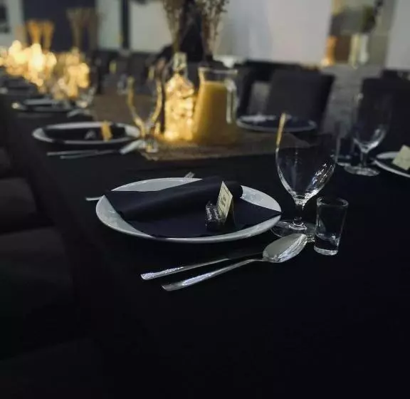 Hotelli Kamienica Pokoje & Restauracja