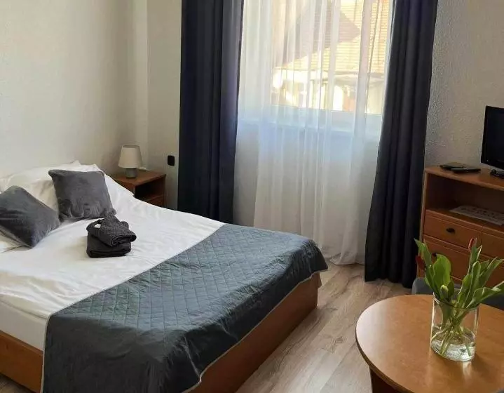 Hotelli Kamienica Pokoje & Restauracja