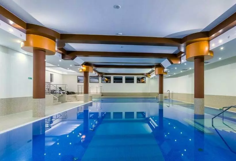 Hotelli Nad Przełomem