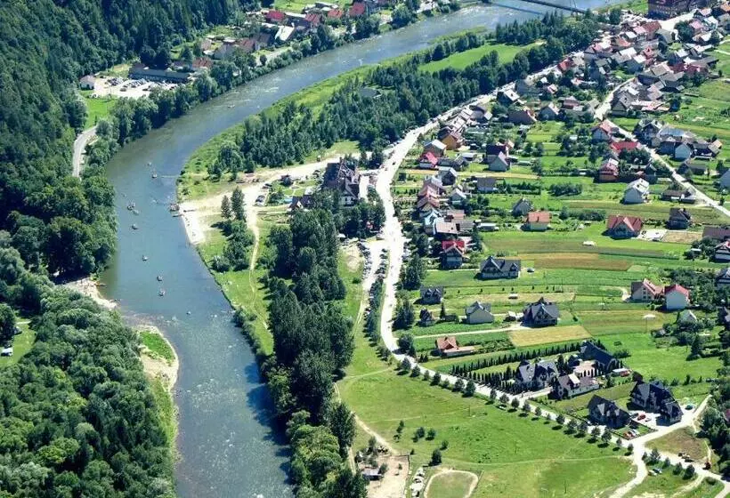 Hotelli Nad Przełomem